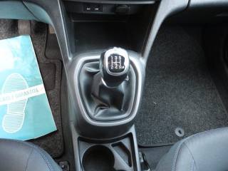 HYUNDAI i10 usata, con Volante multifunzione