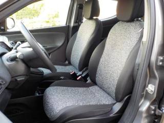 LANCIA Ypsilon usata, con Pneumatici estivi