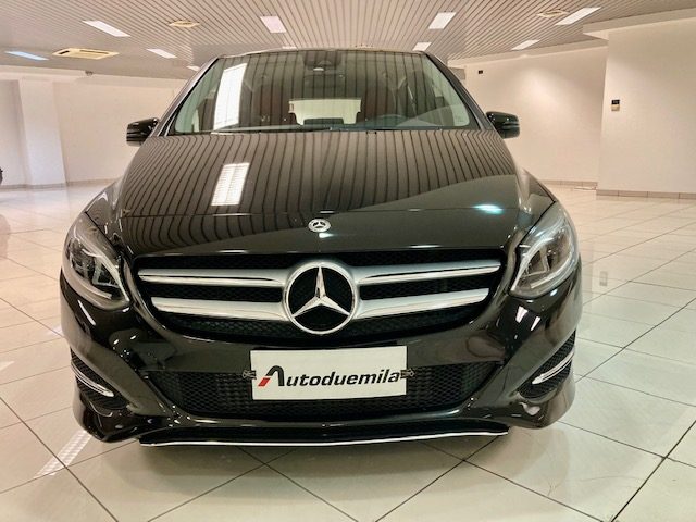 MERCEDES-BENZ B 180 usata, con Airbag