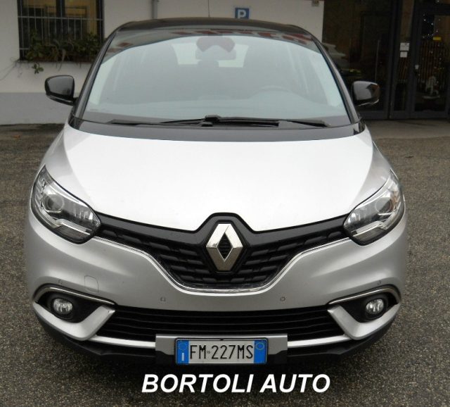 RENAULT Scenic usata, con Airbag
