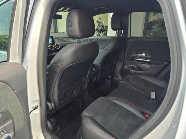 MERCEDES-BENZ GLA 200 usata, con Hotspot Wi-Fi