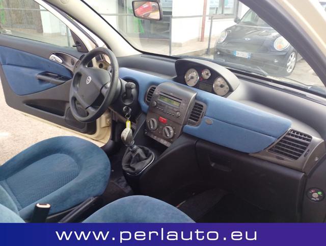 LANCIA Ypsilon usata, con Cronologia tagliandi