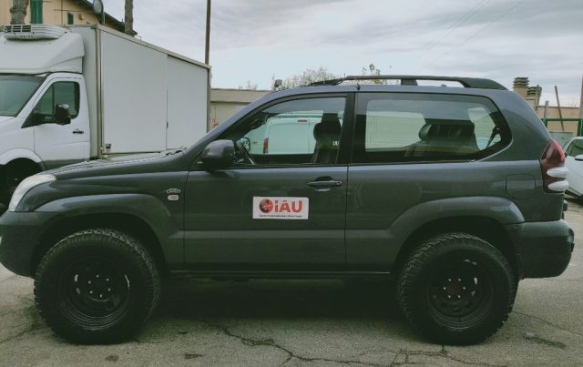 TOYOTA Land Cruiser usata, con Alzacristalli elettrici