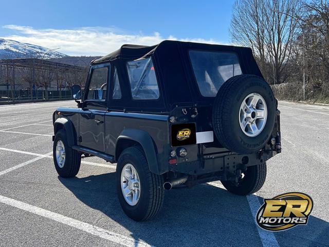 LAND ROVER Defender usata 6