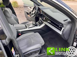 AUDI Q8 usata, con Sistema di navigazione