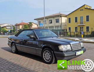 MERCEDES-BENZ CE 300 usata, con Chiusura centralizzata telecomandata