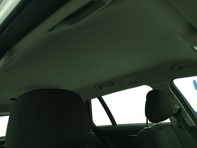 MERCEDES-BENZ 220 usata 19