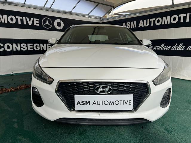 HYUNDAI i30 usata, con Airbag
