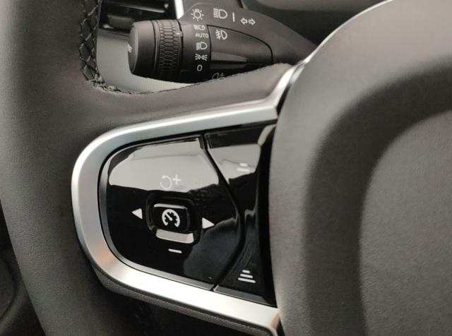 VOLVO XC90 usata, con Sistema di navigazione