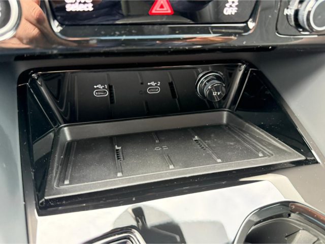 AUDI Q5 usata, con Regolazione elettrica sedili