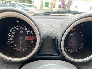 ALFA ROMEO 156 usata, con Lettore CD