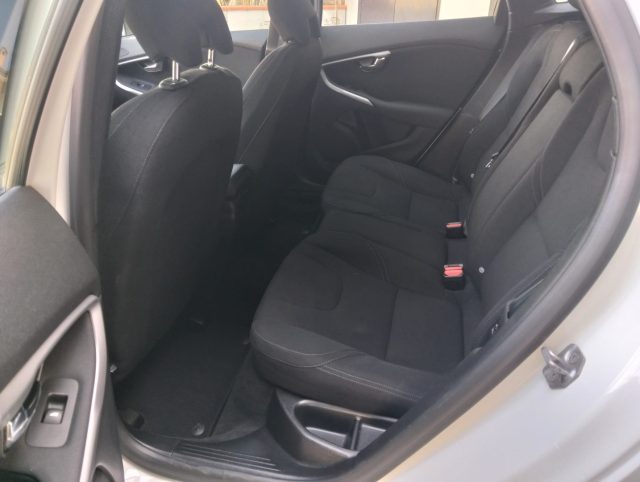 VOLVO V40 Cross Country usata, con Cronologia tagliandi