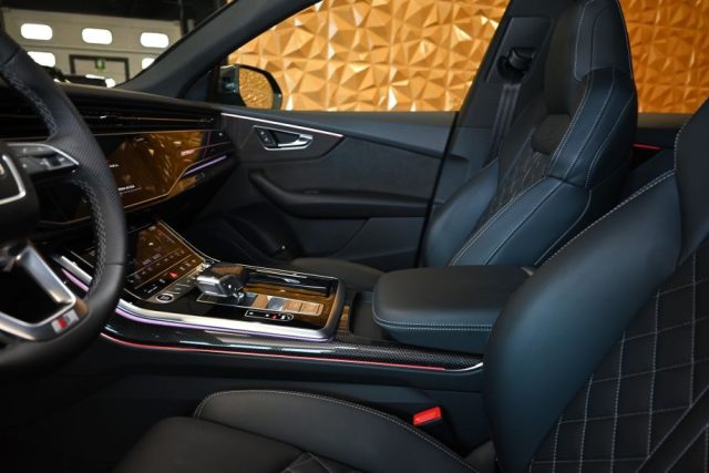 AUDI Q8 usata 36