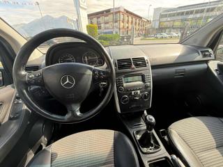 MERCEDES-BENZ A 180 usata 22