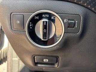MERCEDES-BENZ A 180 usata, con Controllo automatico clima