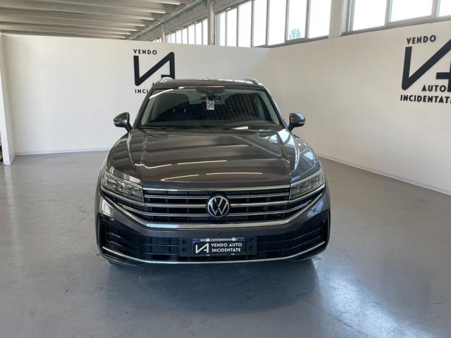 VOLKSWAGEN Touareg usata, con Airbag
