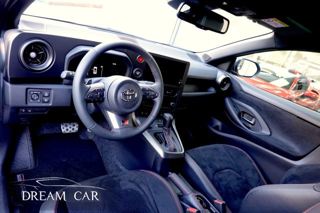 TOYOTA Yaris usata, con Climatizzatore