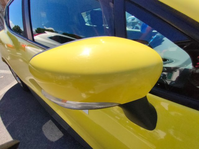 RENAULT Clio usata, con Volante multifunzione