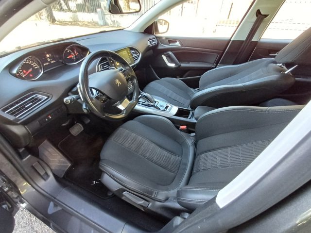 PEUGEOT 308 usata, con Vivavoce