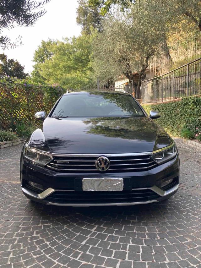 VOLKSWAGEN Passat usata, con Cerchi in lega