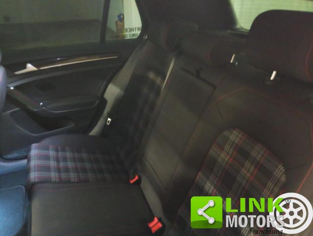 VOLKSWAGEN Golf GTI usata, con Veicolo elaborato