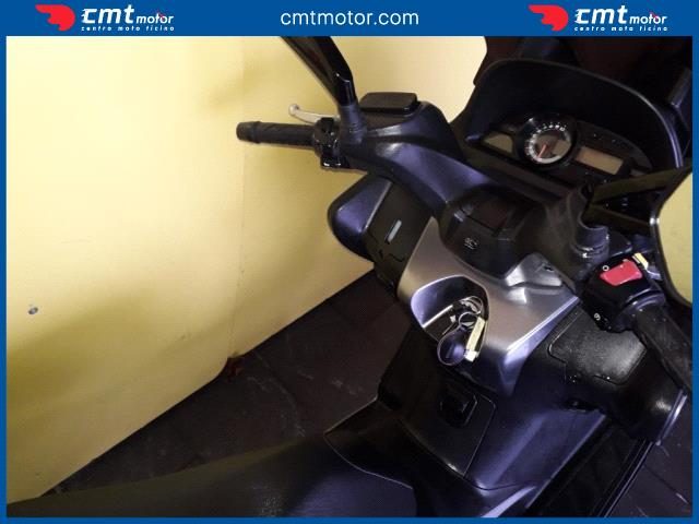 KYMCO Xciting 400i usata 11