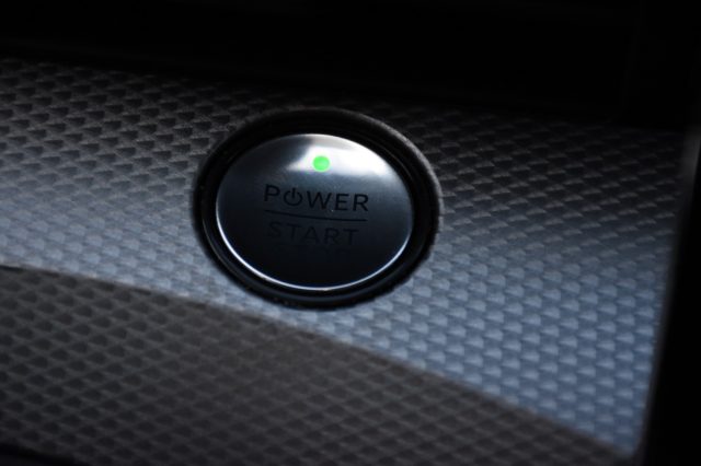 FORD Mustang Mach-E usata, con Controllo vocale