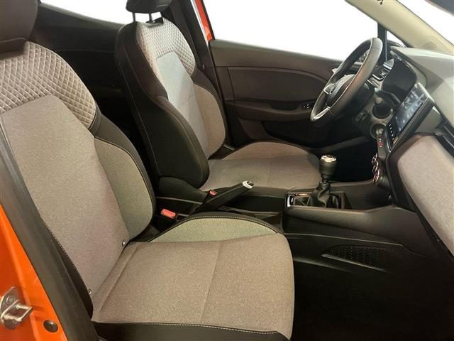 RENAULT Clio usata, con Volante in pelle
