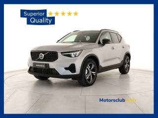 VOLVO XC40 B3 automatico Plus Dark