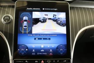 MERCEDES-BENZ C 220 usata, con Fari LED