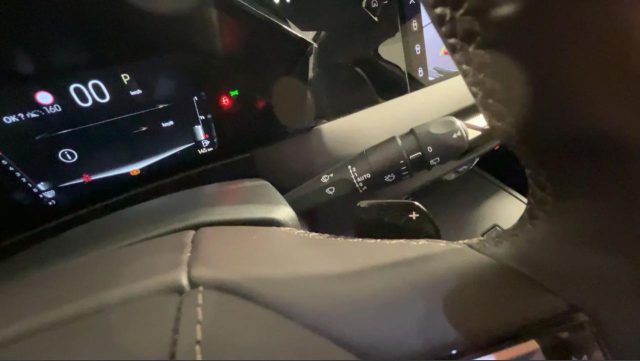 DS AUTOMOBILES DS 4 usata, con Sedili riscaldati