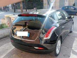 LANCIA Delta usata, con Autoradio