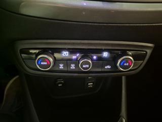 OPEL Crossland usata, con Park Distance Control