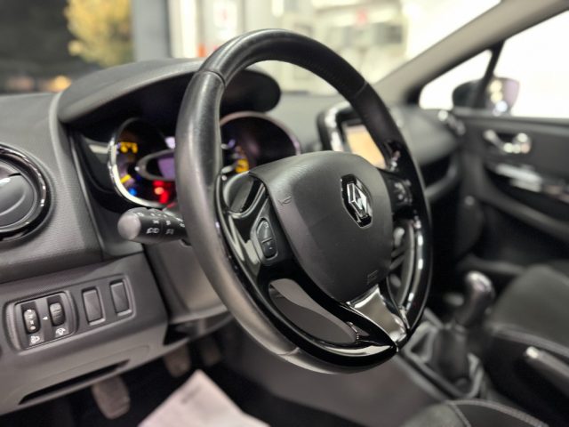RENAULT Clio usata, con Servosterzo