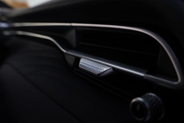 MASERATI Grecale usata, con Luci diurne