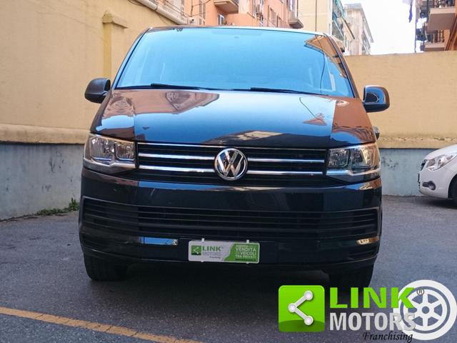 VOLKSWAGEN Caravelle usata, con Airbag