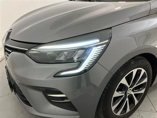 RENAULT Clio usata, con Climatizzatore
