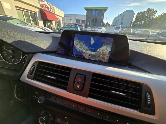 BMW 320 usata, con Fendinebbia