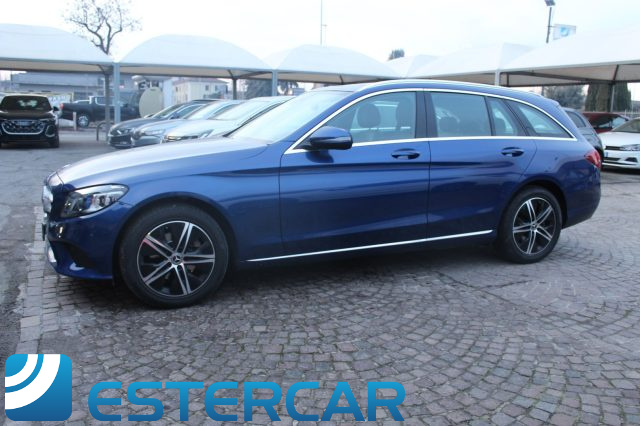 MERCEDES-BENZ C 220 usata, con Fari Xenon