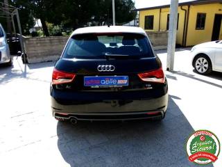 AUDI A1 usata, con Autoradio