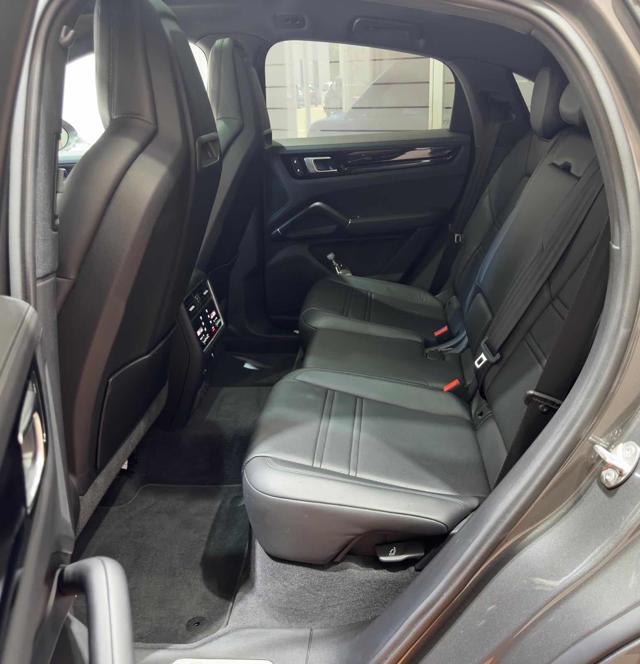 PORSCHE Cayenne usata, con Controllo automatico clima