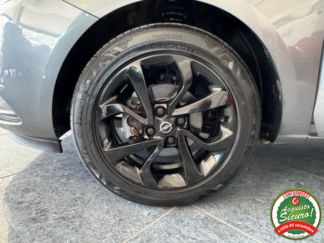 OPEL Corsa usata, con Sedile posteriore sdoppiato