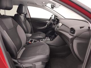 OPEL Grandland usata, con Sensori di parcheggio anteriori