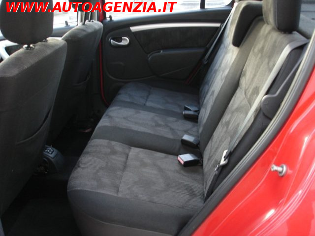 DACIA Sandero usata 8