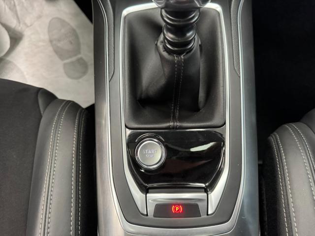 PEUGEOT 308 usata, con Volante multifunzione