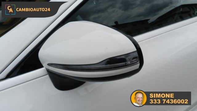 MERCEDES-BENZ E 220 usata 67
