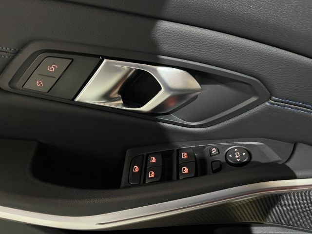 BMW 320 usata, con ESP