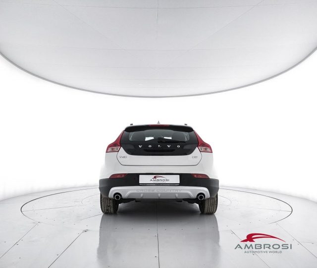 VOLVO V40 Cross Country usata 5