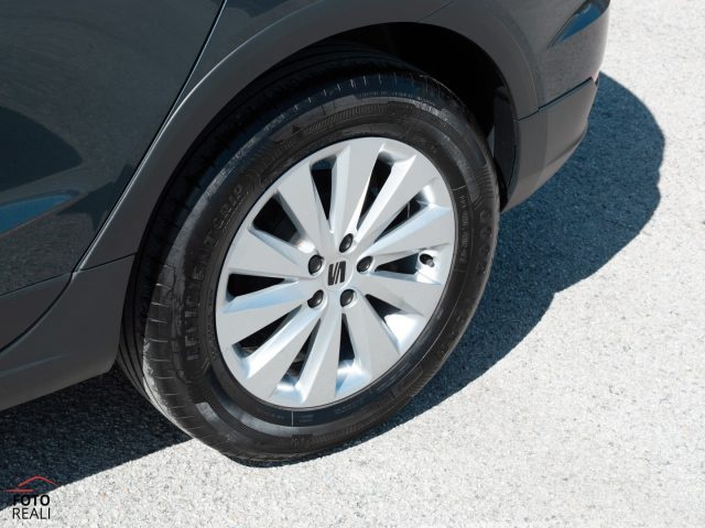 SEAT Arona usata, con Luci diurne LED