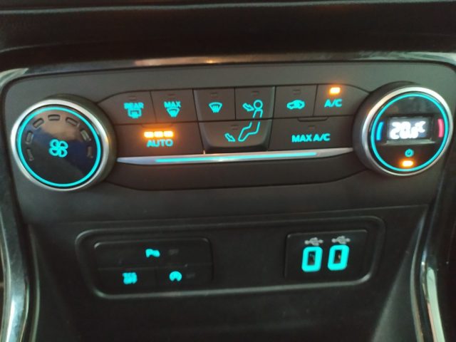 FORD EcoSport usata, con Climatizzatore